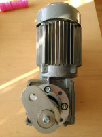 Prevodový elektromotor a pravouhlou prevodovkou SEW EURODRIVE WAF10-DT56M4 – fotka 4